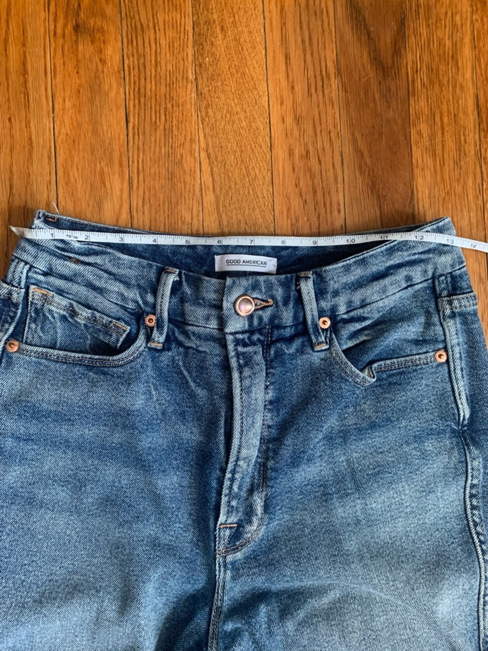 Good American Distressed Good Curve jeans size 10/30 EUC - Picture 3 of 9